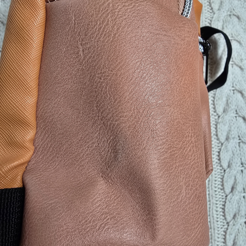 Naruto x Hello Kitty Mini Backpack - image 5